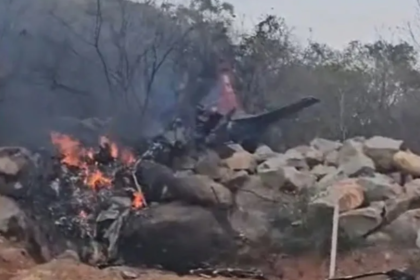 तेलंगाना में एयरफोर्स का प्लेन क्रैश, सेना के दो पायलट की मौत 12