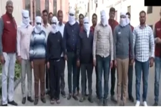 Crime : दिल्ली पुलिस ने नकली ड्रग्स बनाने वाले 7 लोगों को किया गिरफ्तार 12