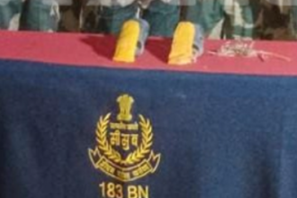 National : भारत-पाकिस्तान सीमा के पास खेतों में पड़ी चप्पलों से हेरोइन बरामद 2