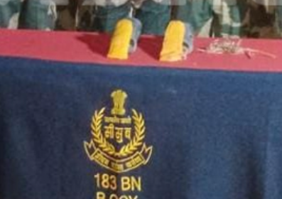 National : भारत-पाकिस्तान सीमा के पास खेतों में पड़ी चप्पलों से हेरोइन बरामद 12
