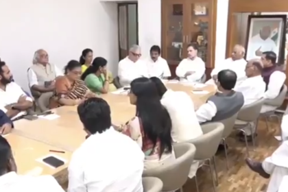 खड़गे के आवास पर INDIA गठबंधन के नेताओं की बैठक 10