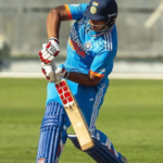 Sports : फिर मचाया 13 वर्षीय वैभव सूर्यवंशी ने बल्ले से धमाल Sports : फिर मचाया 13 वर्षीय वैभव सूर्यवंशी ने बल्ले से धमाल