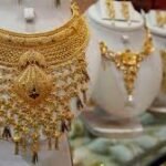 Gold Updates : सस्ता होता रहेगा सोना, जानें