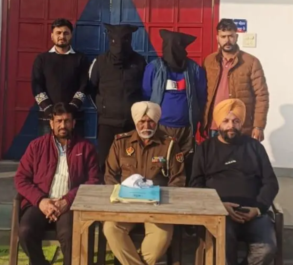 देहात पुलिस ने 50 ग्राम हेरोइन सहित दो तस्कर को किया गिरफ्तार