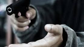 Crime : पिस्तौल की नोक पर लूट