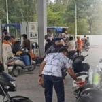 पंजाब में Petrol Pumps पर लगी लंबी कतारें