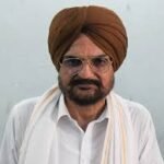 सिद्ध मूसेवाला के पिता ने किया राजनीति में कदम रखने का ऐलान सिद्ध मूसेवाला के पिता ने किया राजनीति में कदम रखने का ऐलान