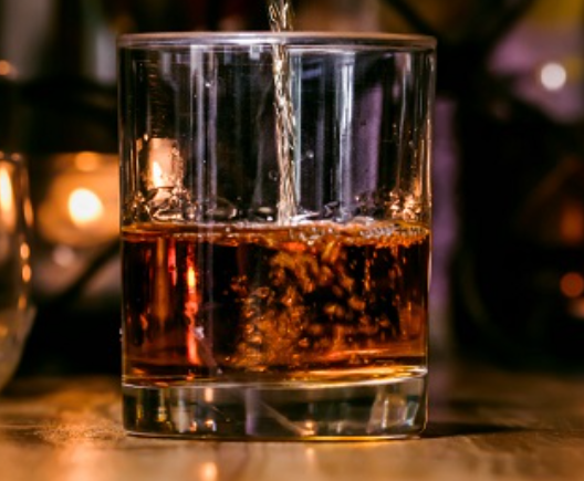 4 दिनों के लिए शराब की दुकानें बंद 4 दिनों के लिए शराब की दुकानें बंद