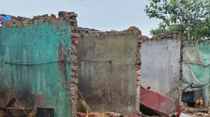 जालंधर में भारी बारिश का कहर जालंधर में भारी बारिश का कहर