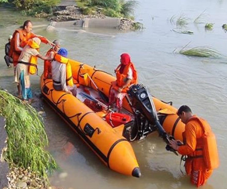 उफान पर सतलुज दरिया