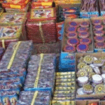 दिवाली पर पटाखे बेचने वालों के लिए जरूरी खबर दिवाली पर पटाखे बेचने वालों के लिए जरूरी खबर