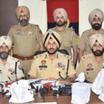 पंजाब में 2 महिलाओं सहित 6 तस्कर गिरफ्तार पंजाब में 2 महिलाओं सहित 6 तस्कर गिरफ्तार