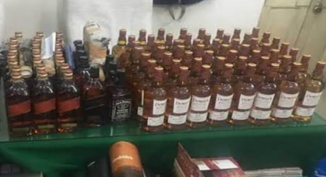 जालंधर: भारी मात्रा में अवैध शराब जब्त