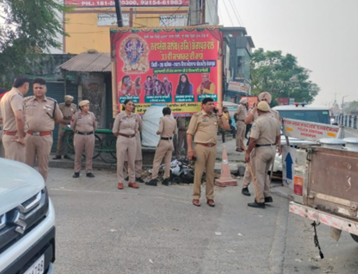 छावनी में तब्दील हुआ पंजाब का यह इलाका! छावनी में तब्दील हुआ पंजाब का यह इलाका!