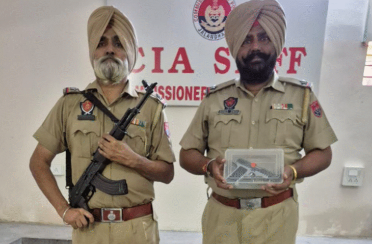 Jalandhar : 01 पिस्तौल 32 बोर और 04 ज़िंदा कारतूस 32 बोर बरामद