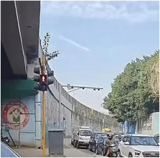 जालंधर में धड़ाधड़ काटे जा रहे E-Challan जालंधर में धड़ाधड़ काटे जा रहे E-Challan