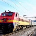 कड़ाके की ठंड में रेल यात्री परेशान कड़ाके की ठंड में रेल यात्री परेशान