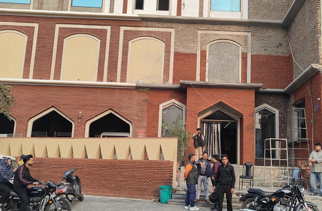 जालंधर में अग्रवाल ढाबे पर पहुंची जीएसटी