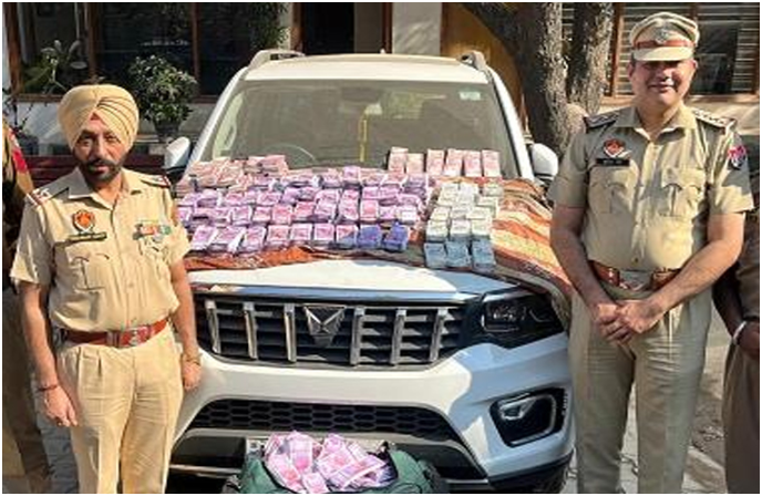 पंजाब में करोड़ों के नकली नोट बरामद! पंजाब में करोड़ों के नकली नोट बरामद!