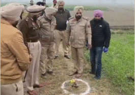 पुलिस और बदमाशों के बीच ताबड़तोड़ गोलियां