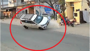 जालंधर के मेन रोड पर एक टैक्सी के साथ बड़ा हादसा