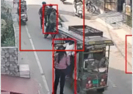 जालंधर में सरेआम मनी एक्सचेंजर से लूट