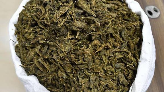 अमृतसर एयरपोर्ट पर हड़कंप