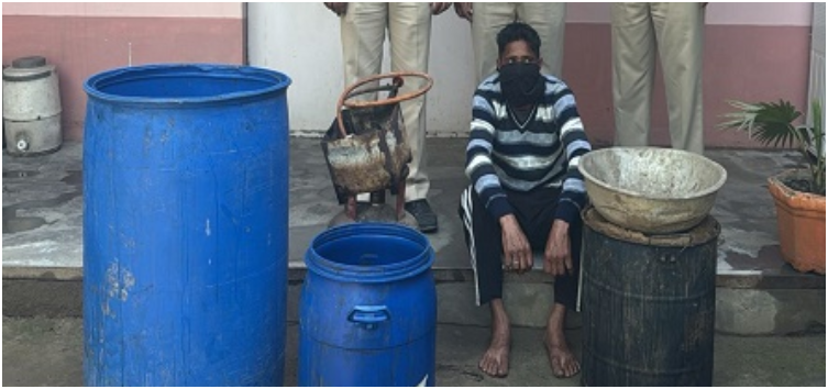 नशे के खिलाफ बड़ी कार्रवाई नशे के खिलाफ बड़ी कार्रवाई