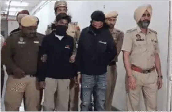 AK-47 समेत कई हथियार बरामद