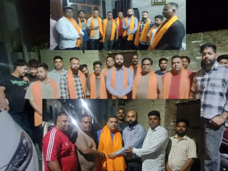 जालंधर में युवा क्रांति संगठन को बड़ी सफलता, युवाओं का मिला भारी समर्थन जालंधर में युवा क्रांति संगठन को बड़ी सफलता, युवाओं का मिला भारी समर्थन