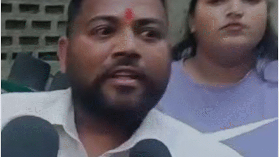 विवादों में घिरा शिवसेना नेता