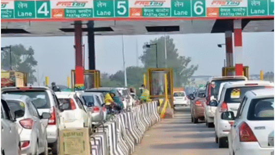 Toll Plaza पर आज से नया सिस्टम लागू