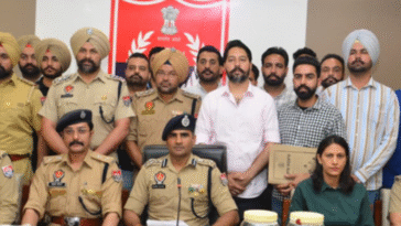 हथियारों सहित 4 गिरफ्तार