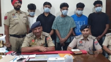 हथियारों सहित 4 युवक गिरफ्तार