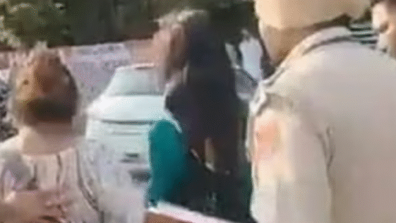 Jalandhar: फुटबॉल चौक पर दो महिलाओं ने पी फिनायल