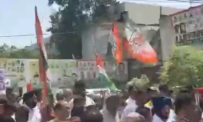 जालंधर में महंगाई के खिलाफ कांग्रेस का प्रदर्शन जालंधर में महंगाई के खिलाफ कांग्रेस का प्रदर्शन