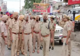 पिस्तौल-हेरोइन और 5 लाख की हवाला मनी सहित चार काबू